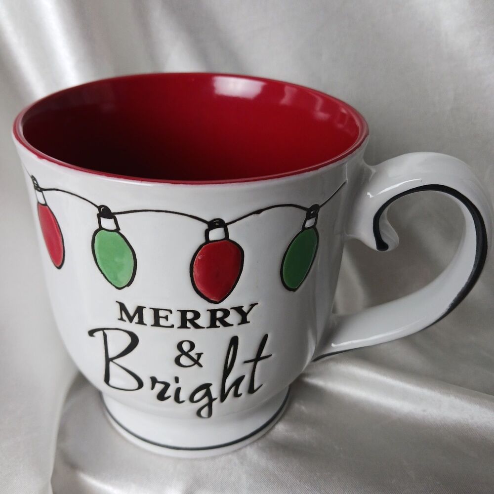 SPECTRUM DESIGNZ MERRY & BRIGHT STRING OF CHRISTMAS LIGHTS CERAMIC MUG